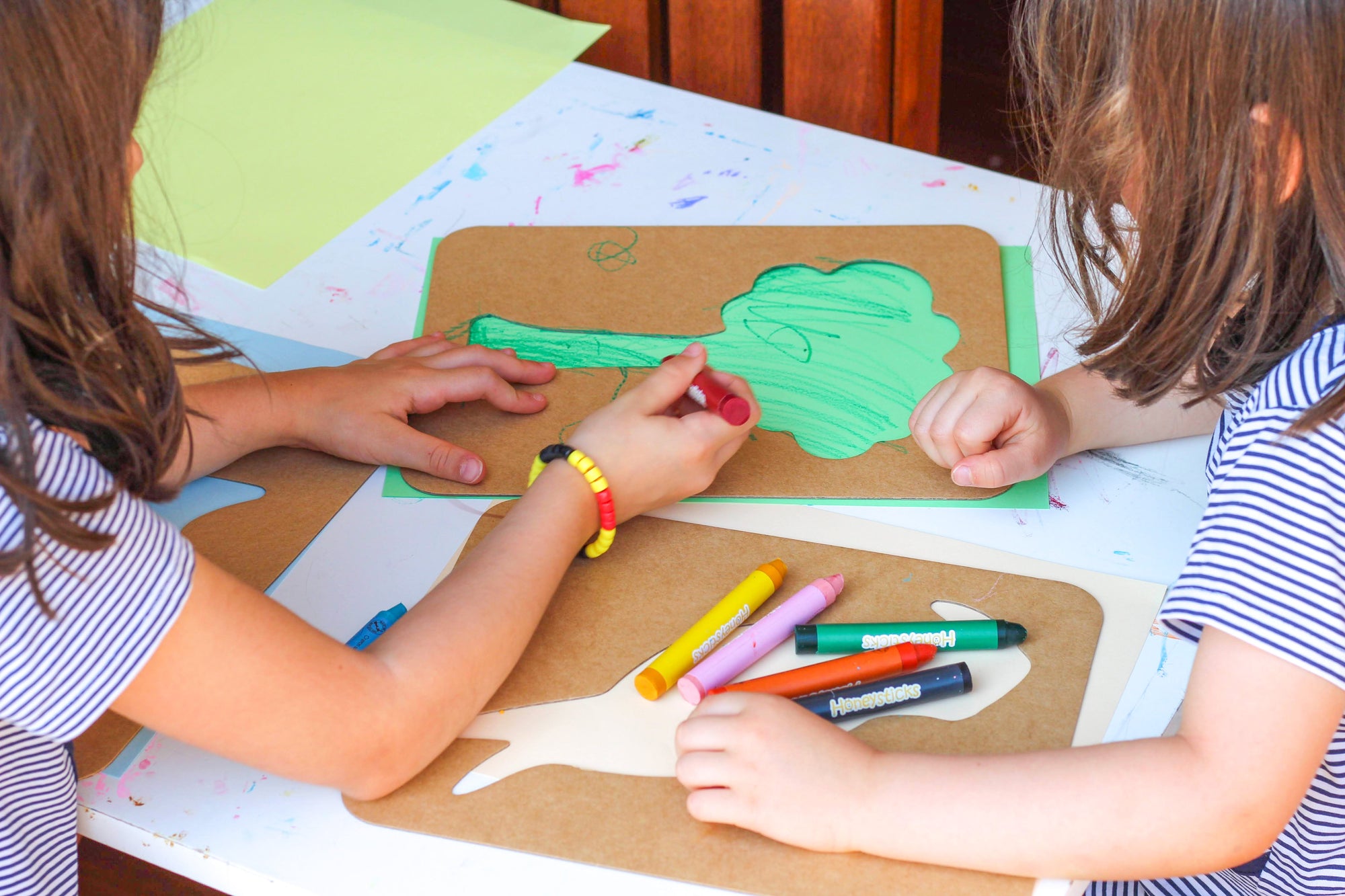 3 Easy Ways to Keep Little Creators Busy All Weekend